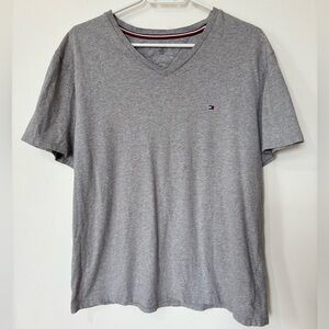 Tommy Hilfiger Grey V-Neck T-Shirt - Size Large